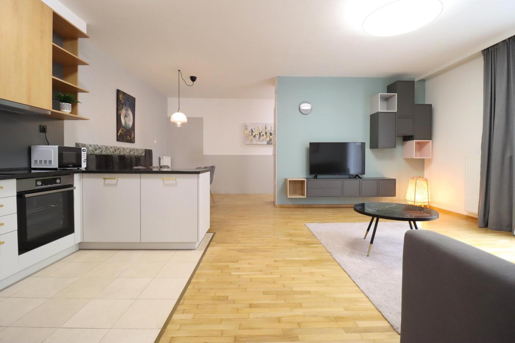 Apartment Kazinczy 2bdr With Ac, Smart Tv