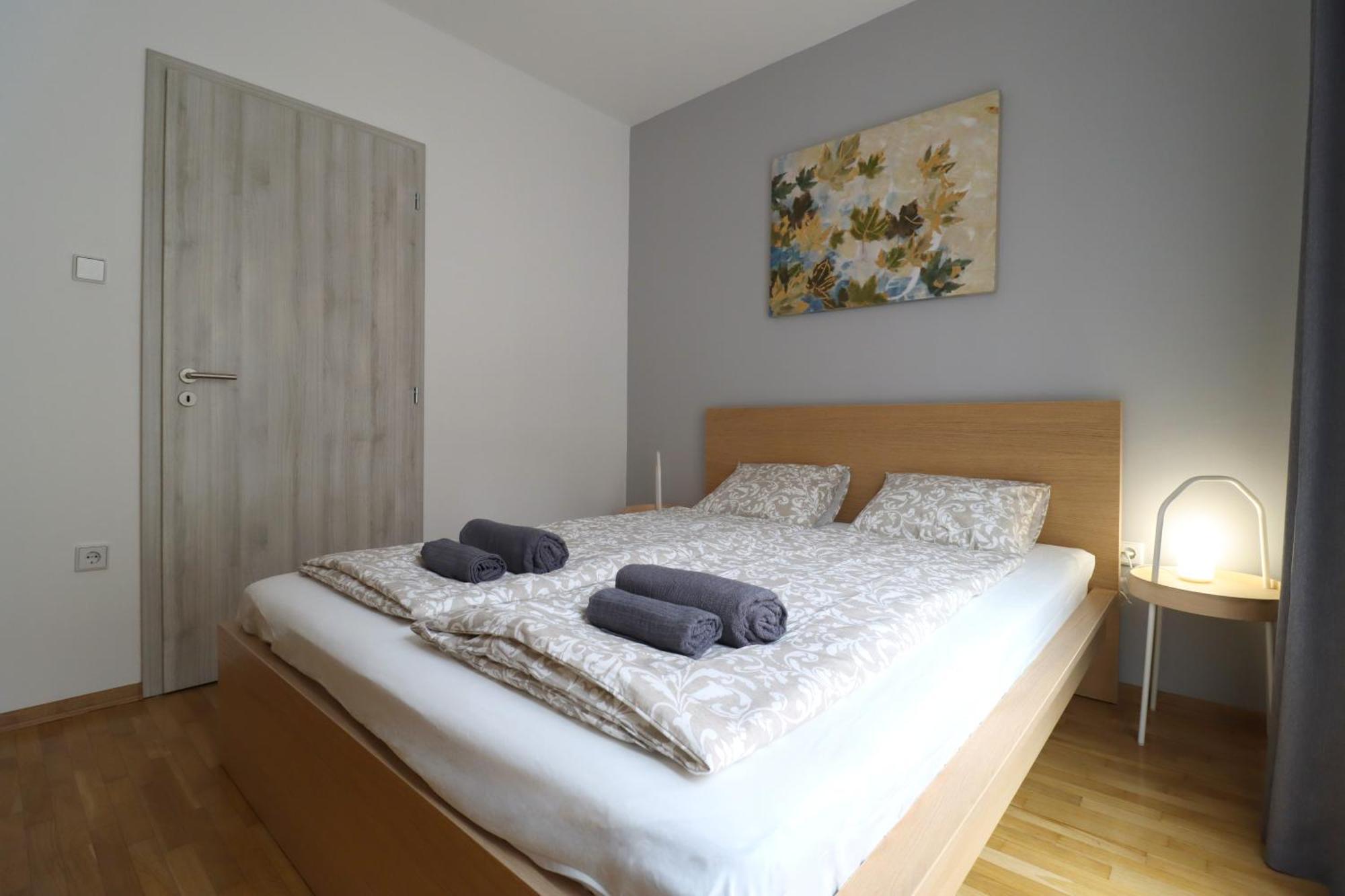 Apartment Kazinczy 2bdr With Ac, Smart Tv Budapest